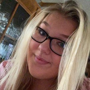 Meet your Posher, Angel